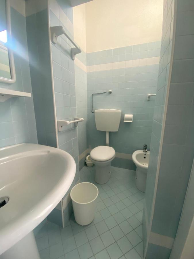 B&B Hotel Lucciola Cattolica Luaran gambar
