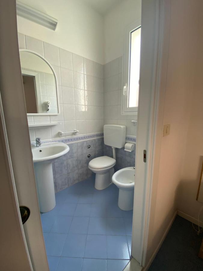 B&B Hotel Lucciola Cattolica Luaran gambar