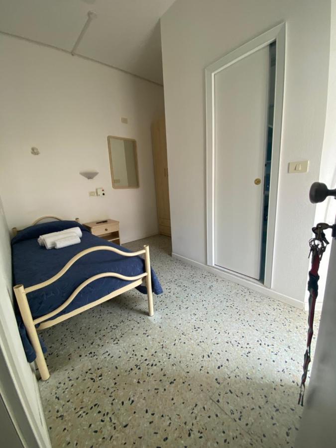 B&B Hotel Lucciola Cattolica Luaran gambar