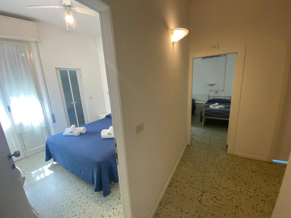 B&B Hotel Lucciola Cattolica Luaran gambar