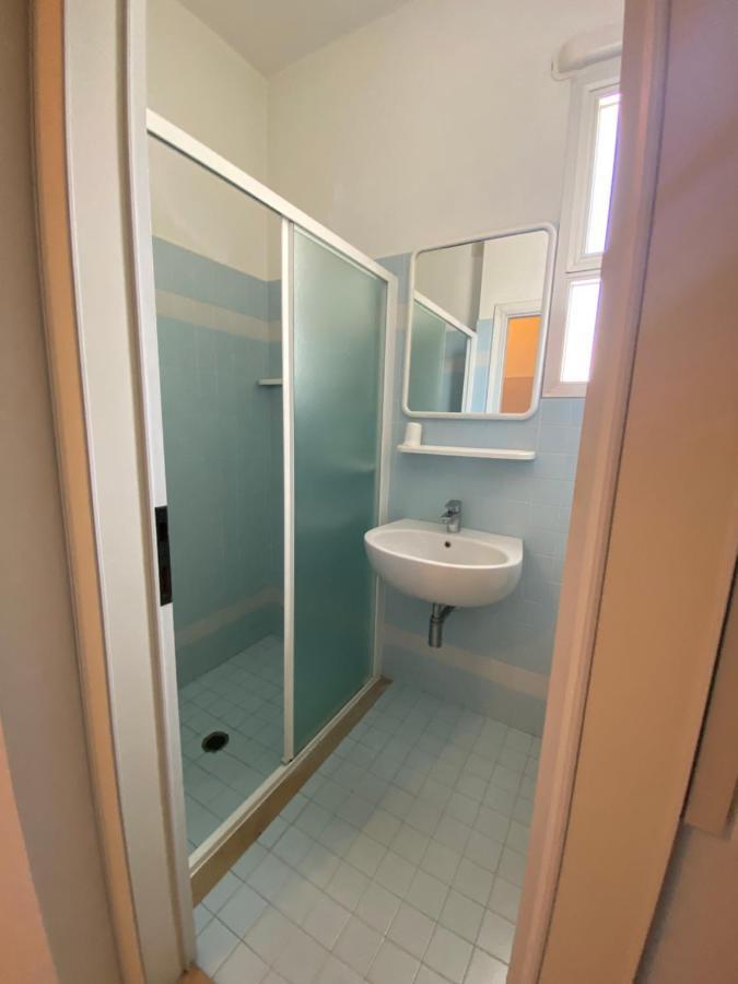 B&B Hotel Lucciola Cattolica Luaran gambar