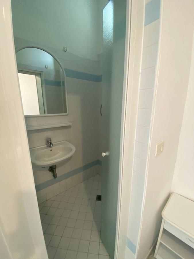 B&B Hotel Lucciola Cattolica Luaran gambar