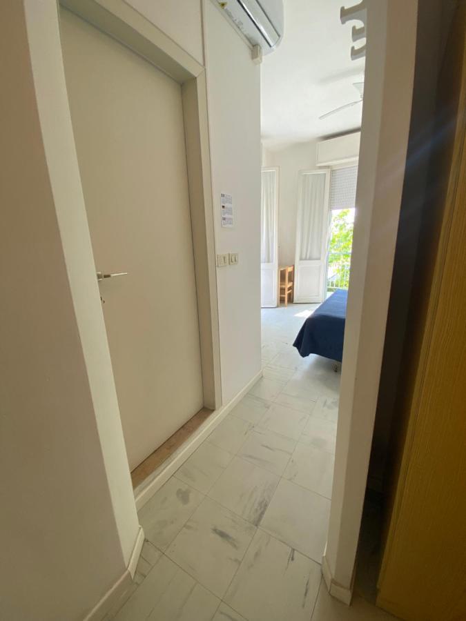 B&B Hotel Lucciola Cattolica Luaran gambar