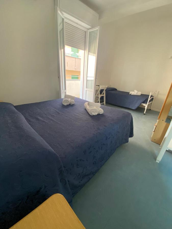 B&B Hotel Lucciola Cattolica Luaran gambar