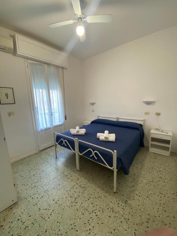 B&B Hotel Lucciola Cattolica Luaran gambar